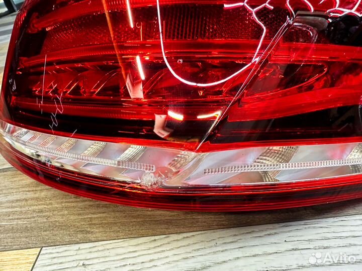 Задний фонарь Mercedes w212