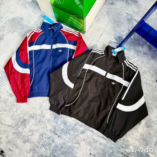 Мужская ветровка adidas