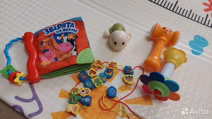Развивающиеся игрушки пакетом