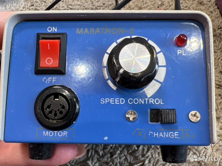 Машинка для маникюра и педикюра