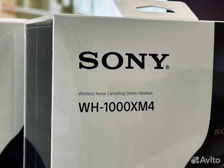 Наушники Sony WH-1000XM4 Black
