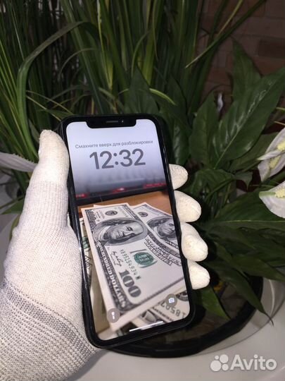 iPhone Xr, 64 ГБ