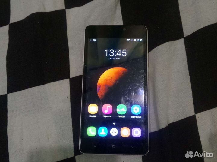 OUKITEL C3, 8 ГБ