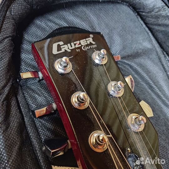 Электрогитара