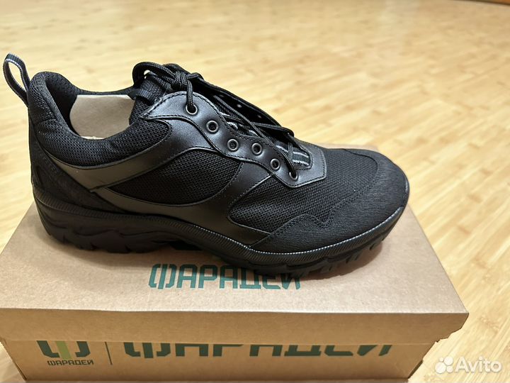 Кроссовки Фарадей размер 44