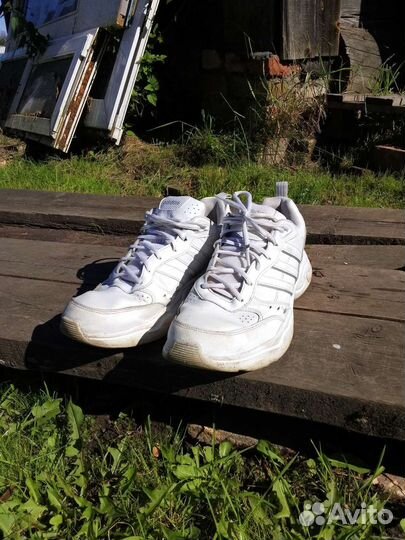 Кроссовки adidas 46 размер