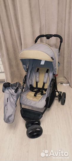 Прогулочная коляска 3х-колесная