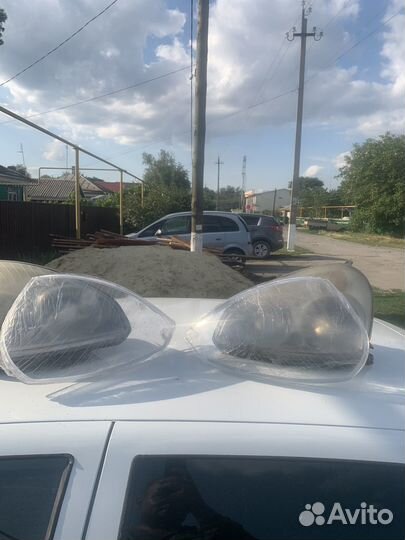 Передние фары на priora 1