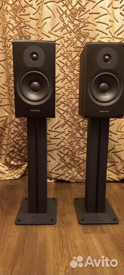 Акустические колонки Dynaudio Emit 20(Дания)