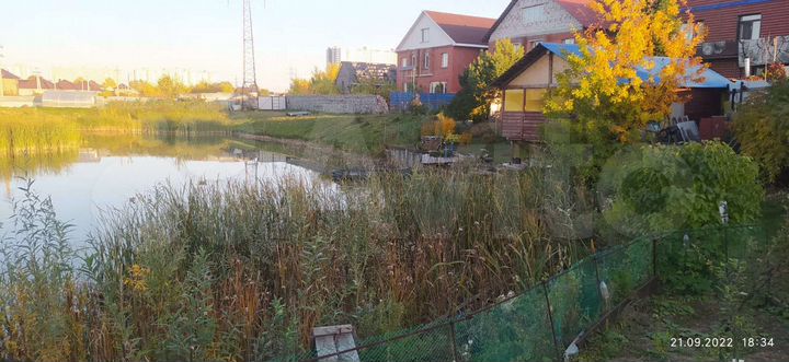 Дом 425 м² на участке 6 сот.