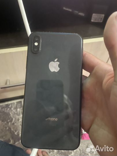 iPhone X, 64 ГБ