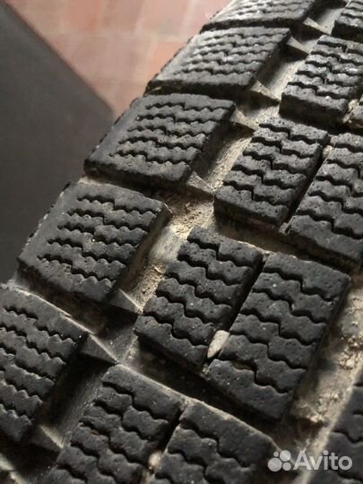 Toyo Winter Tranpath MK4a 225/65 R17