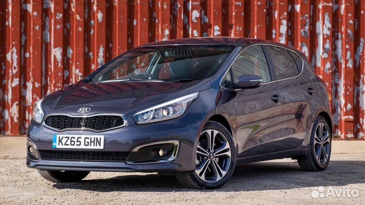 Лобовое стекло volvo Kia CeeD 5D Hachback 2012-201