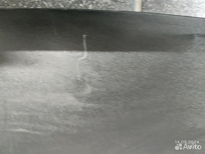 87370P1220 Накладка крышки багажника Kia Sportage