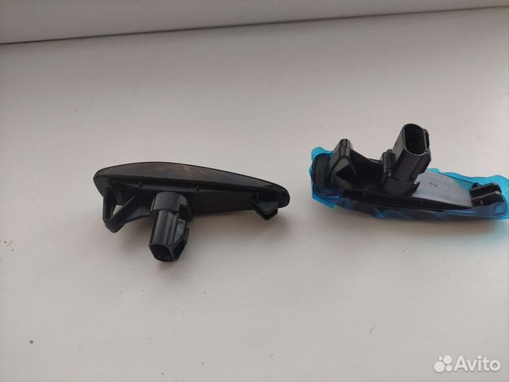 Бегущие поворотники Mitsubishi outlander lancer x