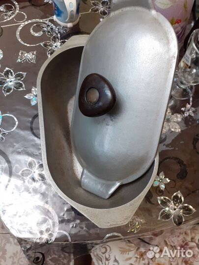 Утятница чугунная большая из СССР