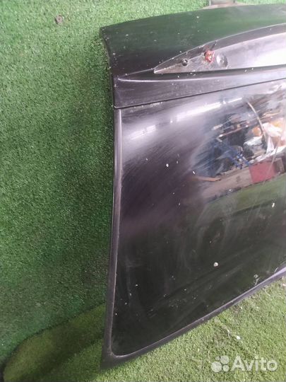 Стекло двери багажника Cadillac Escalade