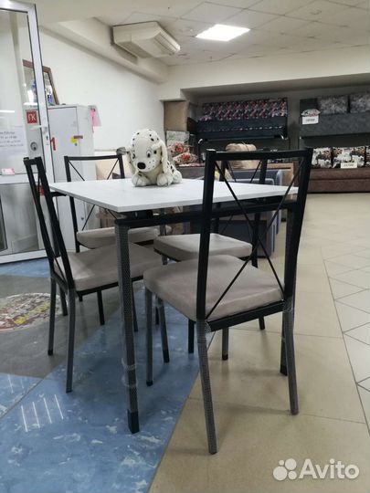 Стол стулья лофт