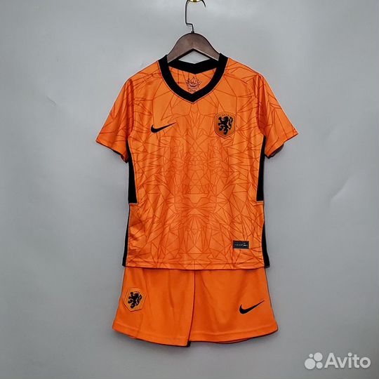 Детская футбольная форма