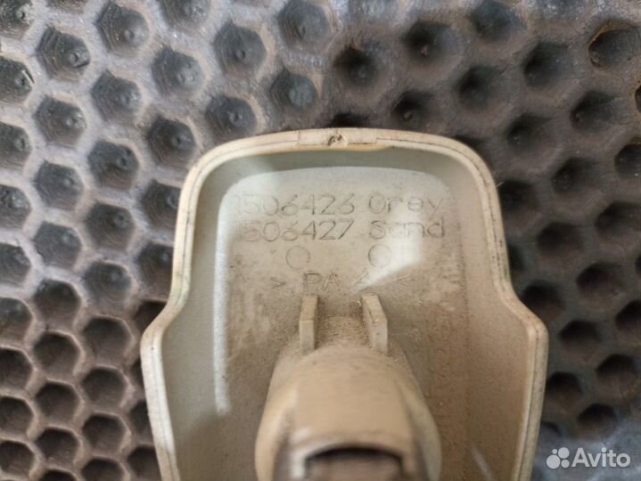 Крючок для одежды Scania 4-series, Scania 5-series