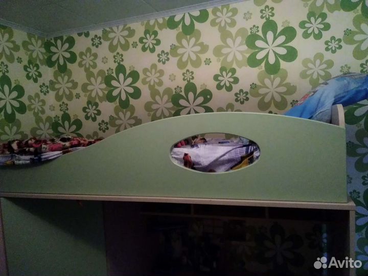 Кровать чердак