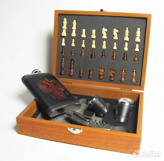 Фляжка подарочная