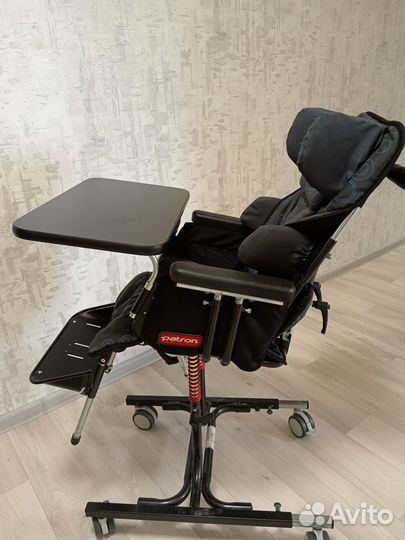 Кресло-коляска для детей инвалидов