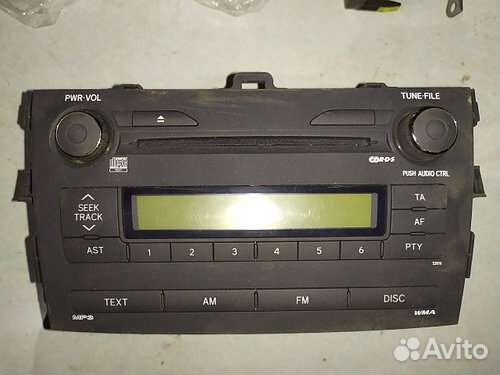 Штатная магнитола на toyota corolla 150