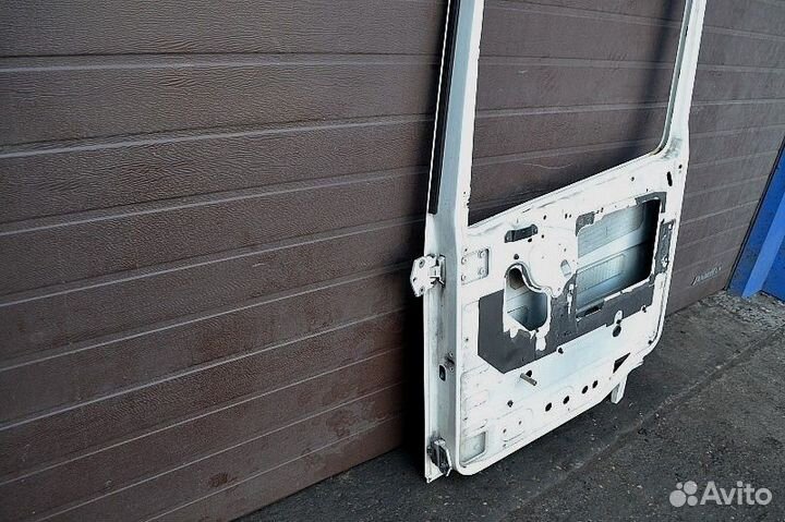 Дверь, правая DAF XF106 (01.14)