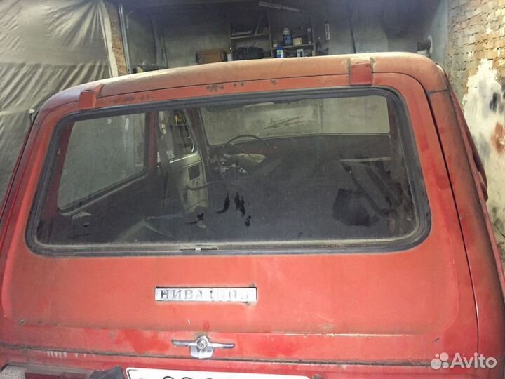 Заднее стекло нива ваз 2121