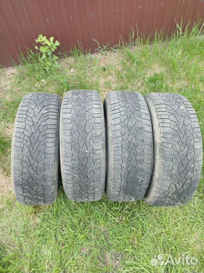 Gislaved NordFrost 100 225/65 R17 102T