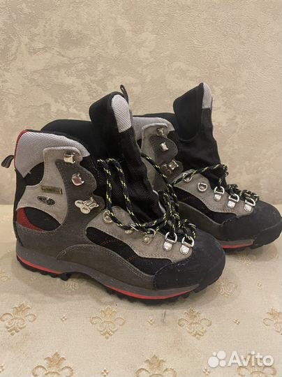 Трекинговые ботинки garsport sorapiss wp 37 размер