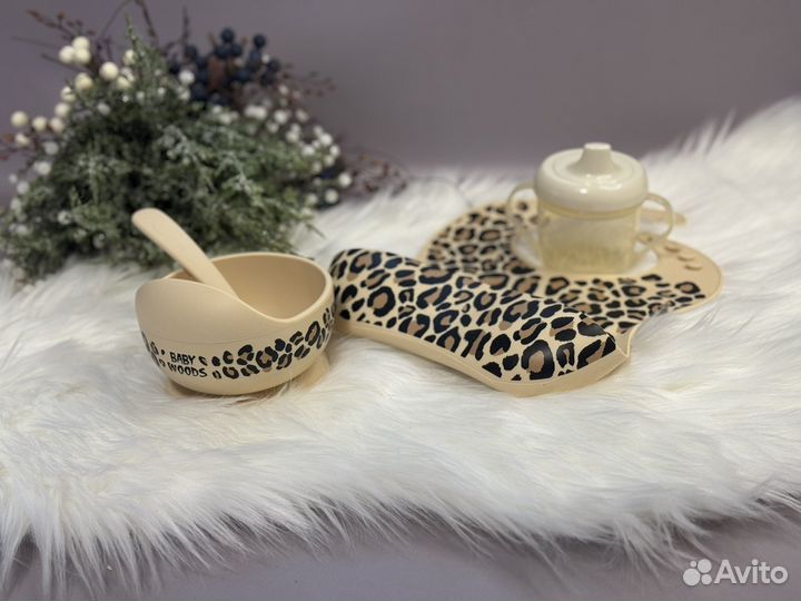 Набор детской силиконовой посуды с подарком