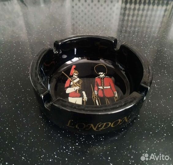 Пепельницы керамические сувенирные