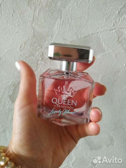 Туалетная вода Queen of seduction lively muse