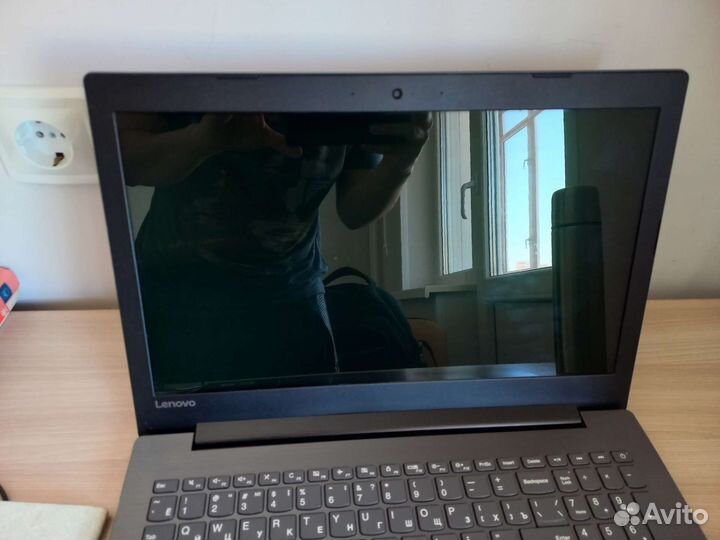 Ноутбук Lenovo i3 (6th) nvidia gt920mx 8gb ssd