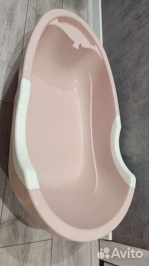 Ванночка для купания с горкой и ковшиком