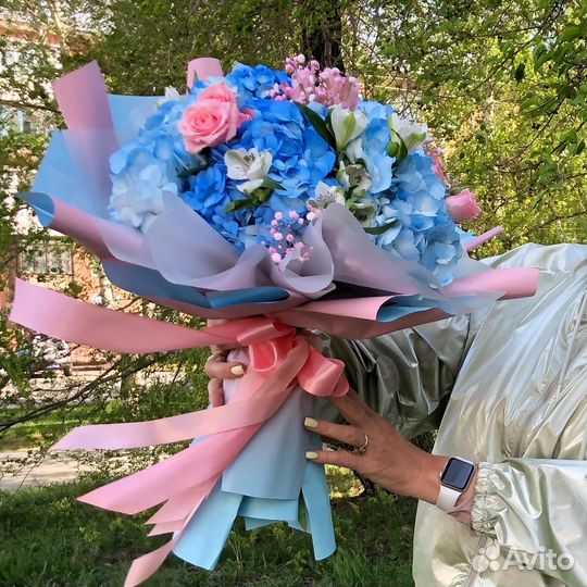 Цветы и букеты с доставкой