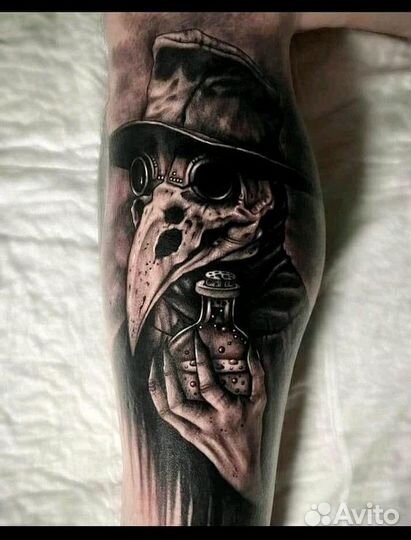 Татуировка в стиле чб Реализм Realistic Tattoo