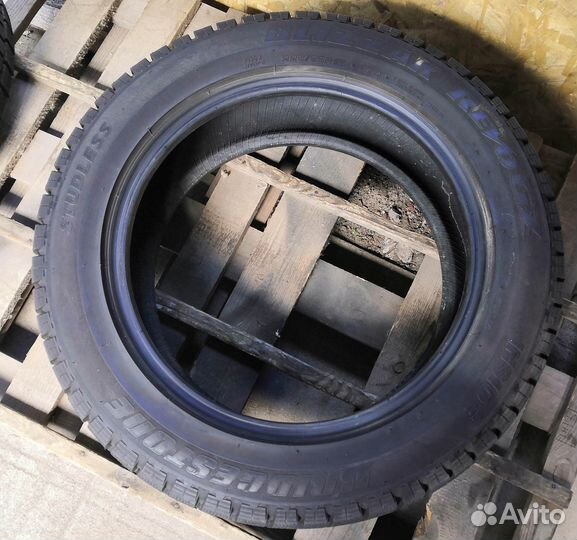 Bridgestone Blizzak Revo GZ 225/55 R17