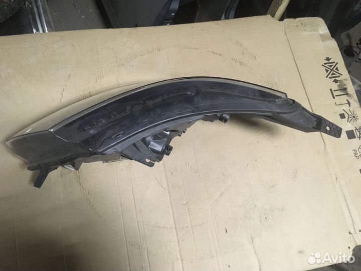 Ford Explorer 5 фара правая LED рестайлинг