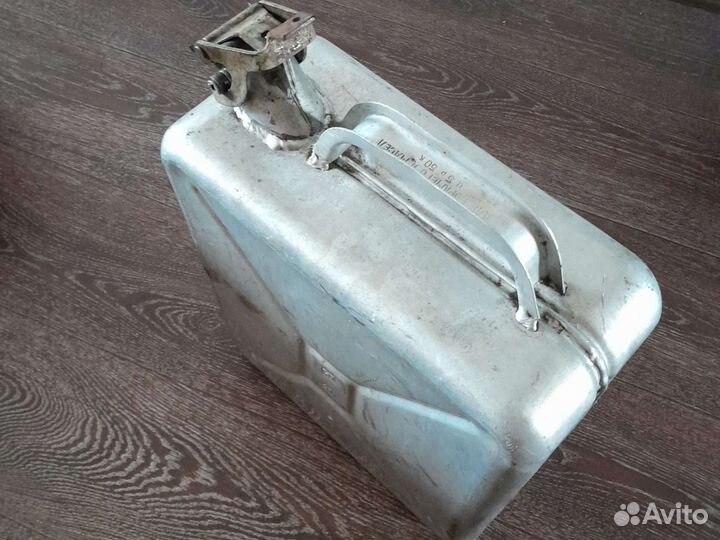 Канистра алюминиевая 20 литров