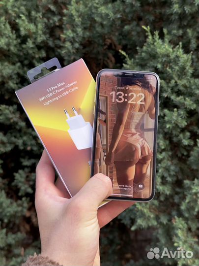 iPhone X, 64 ГБ