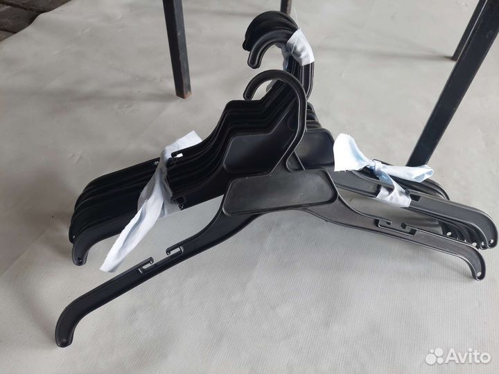 Вешалка для одежды