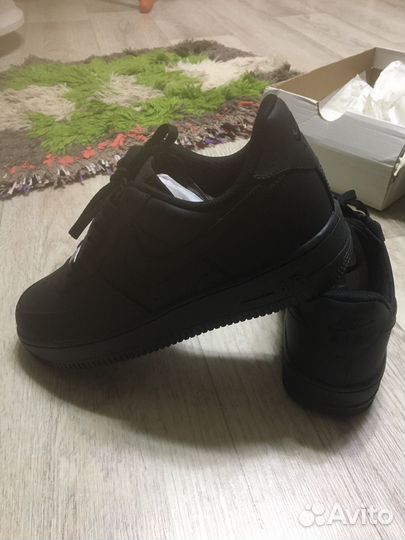 Кроссовки мужские nike