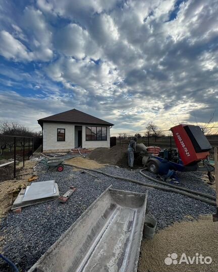 Механизированная полусухая стяжка пола