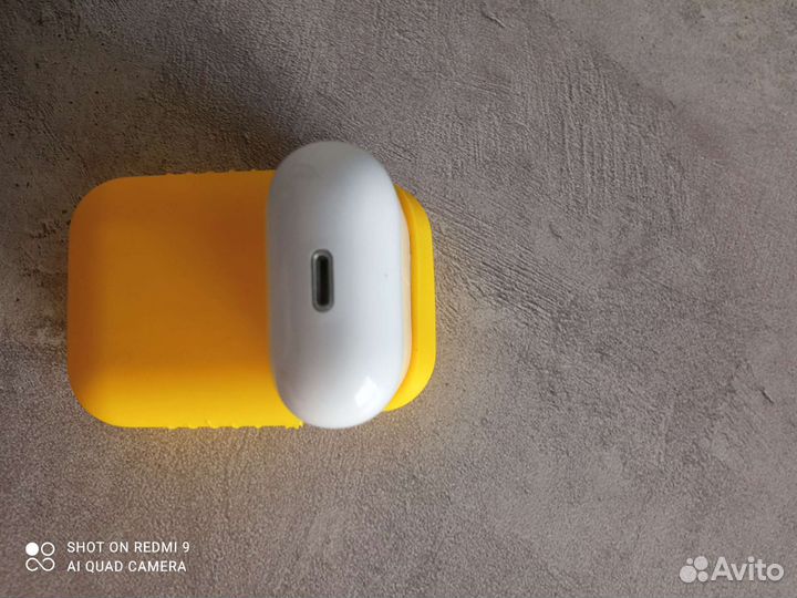 Беспроводные наушники apple airpods