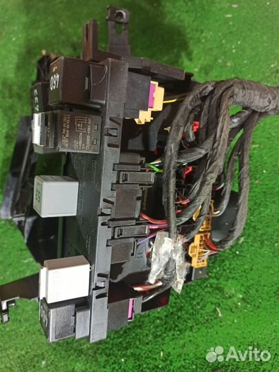 Блок управления бортовой сети Volkswagen Passat B6