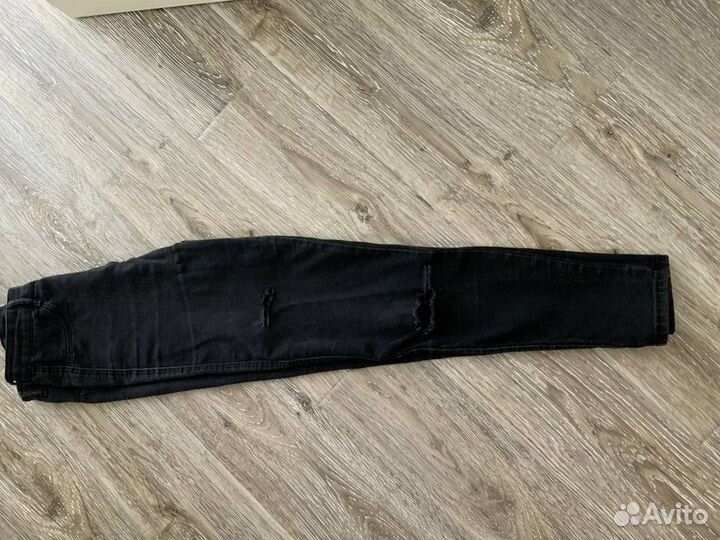 Джинсы женские