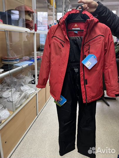 Горнолыжный костюм женский 44 46